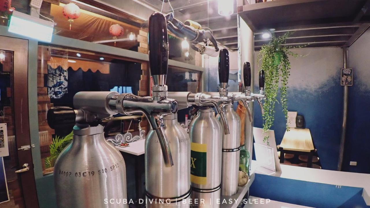 氮醉潛水酒吧旅宿joscubar Diving Hostel Xiaoliuqiu Εξωτερικό φωτογραφία